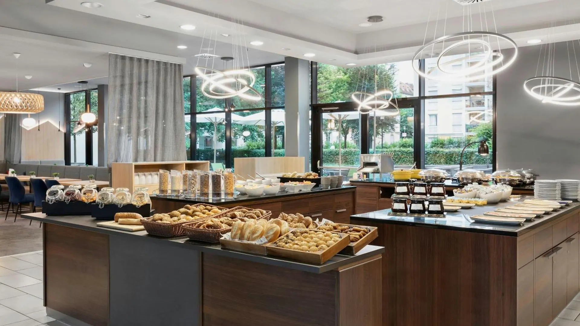 Courtyard By Marriott Munich City East