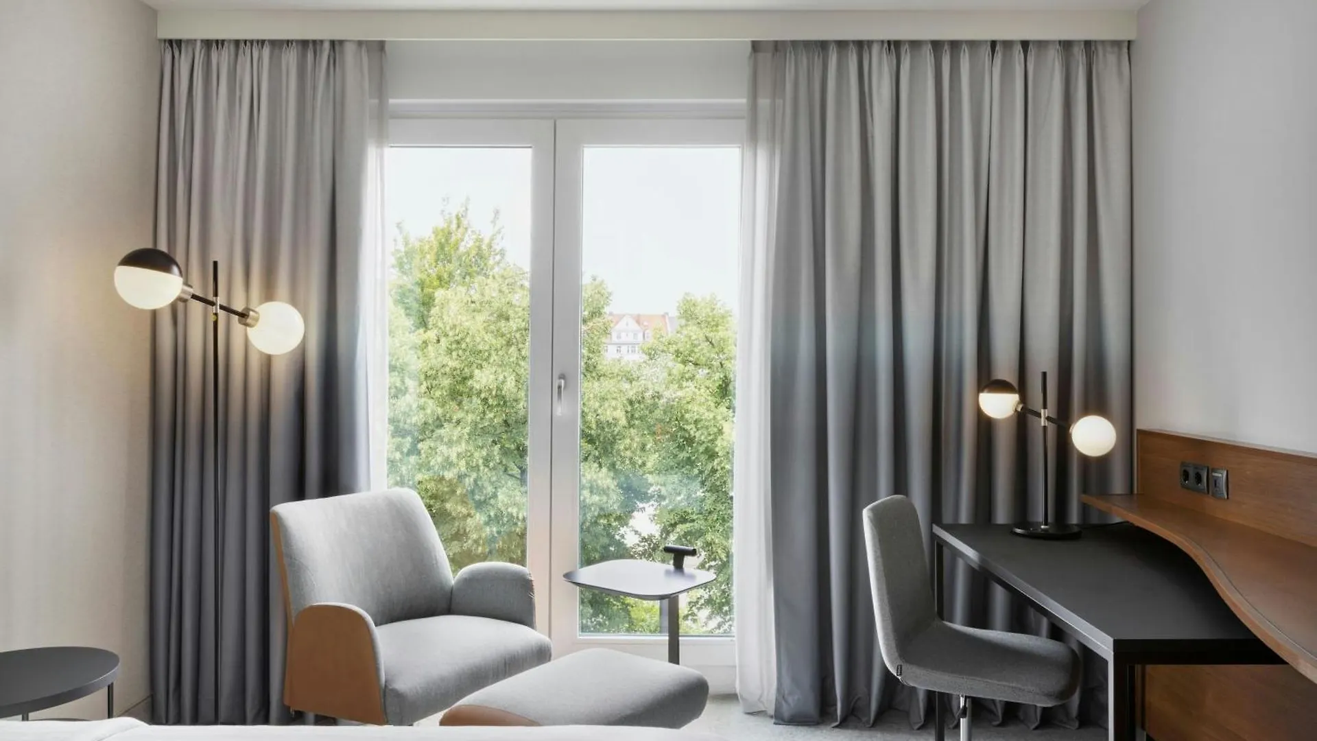 Courtyard By Marriott Munich City East 4*,